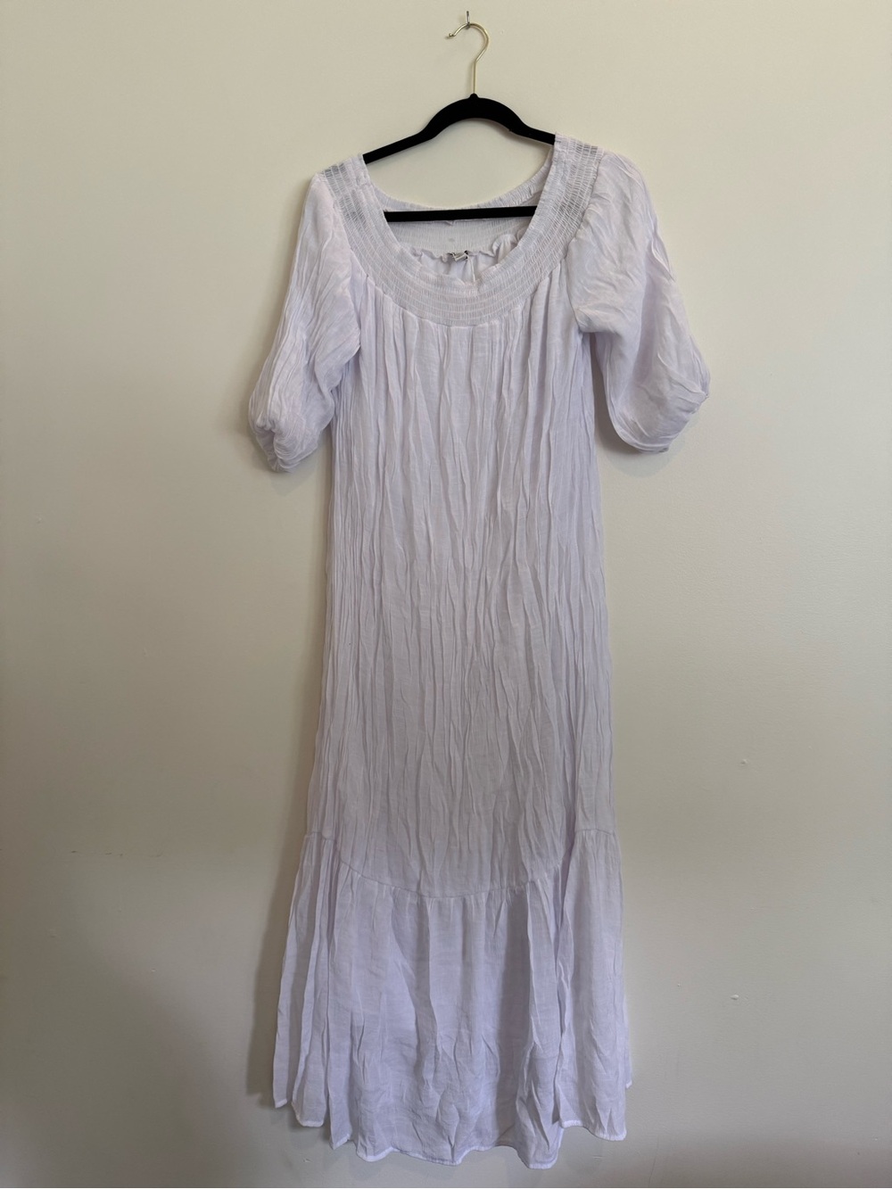 Lightweight White Maxi Dress with Puff Sleeves